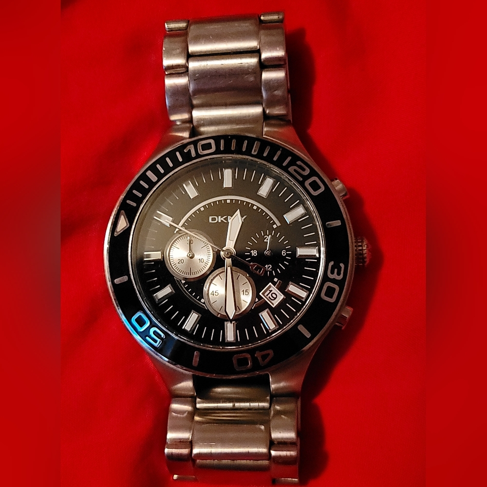 DKNY NY1452 Chronograph Watch with 3 Subdials, Date & Silver and Black Accents